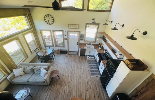 Cullowhee Casa | The Whee Farm Bro Haus: Farm Stay in the Smokies