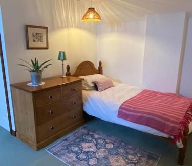 Hele Casa | The Wheelhouse at Hewish Mill