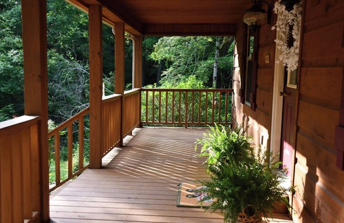Byrdstown Casa | THE WHISPERING PINE AT DALE HOLLOW LAKE TN - LAKEHOUSE CLOSE TO 3 MARINAS
