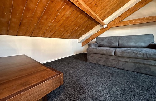 Whitefield Apartamento | The White Beau House