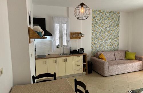 Kodrra Apartamento | The White Donkey Apartment House