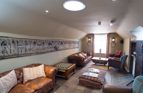 Hingham Hotel | The White Hart Hotel