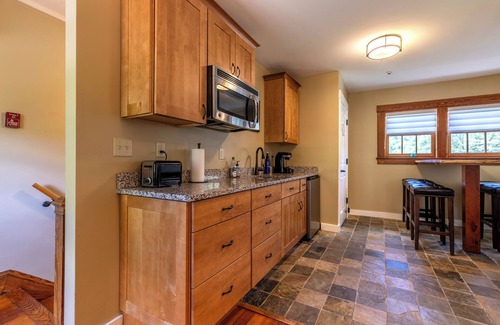 Wilmington Hotel | The White House Inn