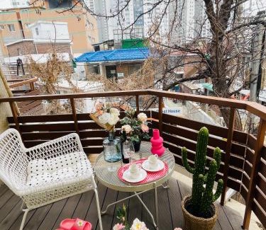 Daeheung-dong Apartamento | The white house