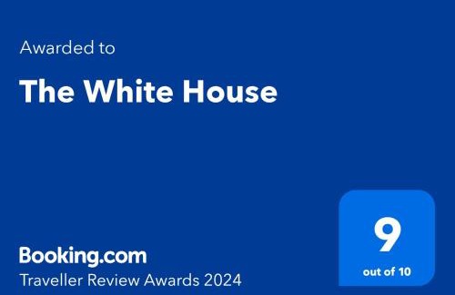 Hartbeespoort Apartamento | The White House