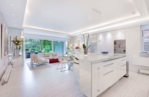 Frognal and Fitzjohns Apartamento | Design Icon Luxury Garden 3 bed en Hampstead