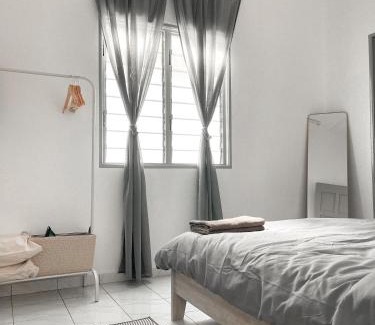 Kampung Serandu Casa | The White Sands Homestay Pekan Pahang