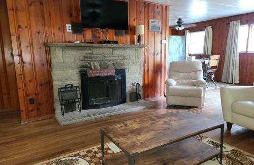 Hillsboro Casa | The White Stag