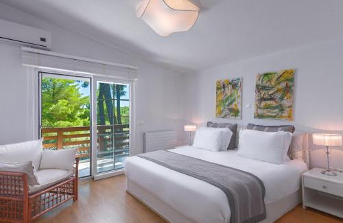 Sane Villa | The White Villa at Sani
