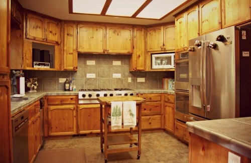 Twain Harte Cabina | The Wilderness Lodge in Twain Harte