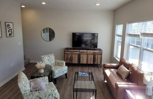 Elkhorn Casa | The Wildflower at Coventry Rows