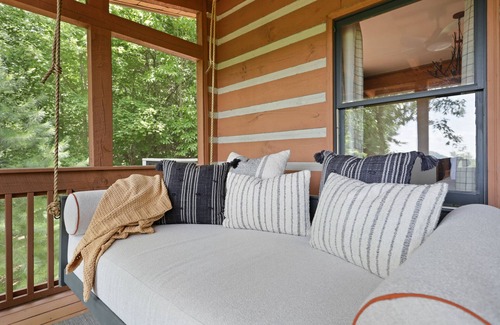 Blue Ridge Casa | The Wildflower: Mountain Views, Sauna, Hot Tub, Game Room, Fire Pit, Sleeps 12