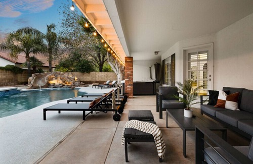 Thayer Estates Casa | The Wildflower · The Wildflower - Waterslide, Theater, B-ball
