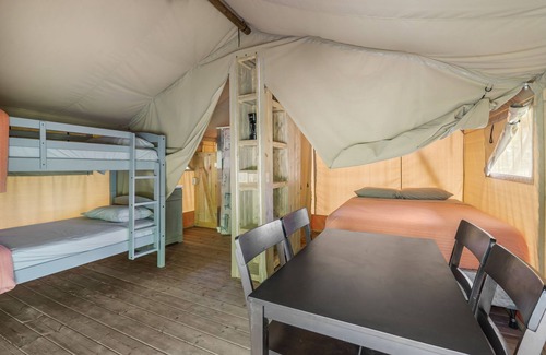 Peace Valley Alquiler De RV | The Willa- our largest accomodation