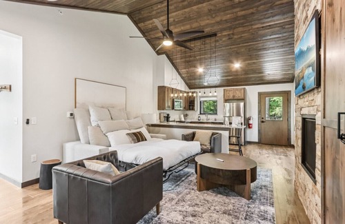 Lake Delton Cabina | The Willow at Treetop Villas