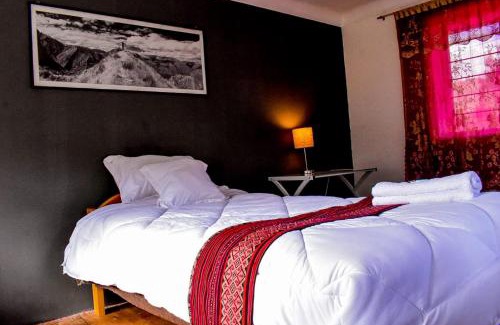 Urubamba Cama Y Desayuno | The Willow B&B