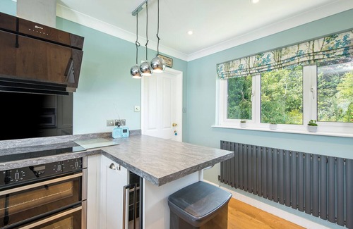 Dinas Cross Casa | The Willows Dinas Cross, Holiday Home Dinas, Sleeps 5, 3 bedrooms, bathrooms