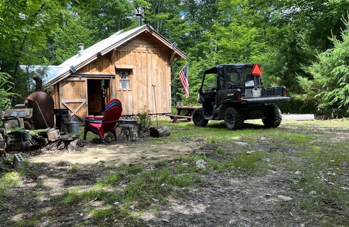 Barnstead Cabina | The Windfall Off Grid Cabin Retreat