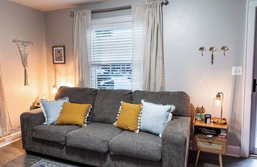 Owensboro Casa | The Windsor House