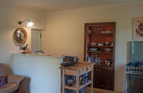 Rocchetta Palafea Apartamento | The Winemaker's House - La Collina La Casa