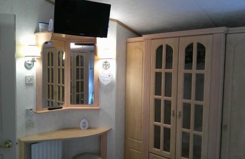 Ingoldmells Complejo | The Wolds Vogue II 6 Berth Central Heated