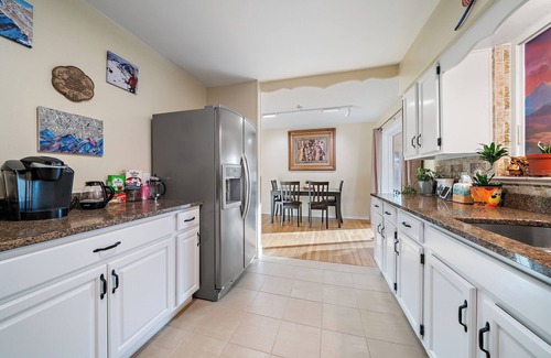 Mar Lee Casa | The Wolff St. Den: 3bed 1 bath home in quiet neighborhood.