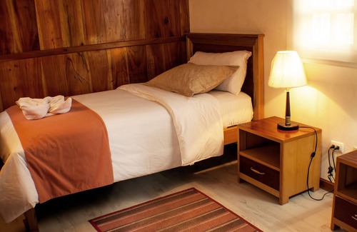 Puerto Villamil Cabina | The Wooden House Lodge