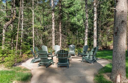 Conover Casa | The Woodpecker