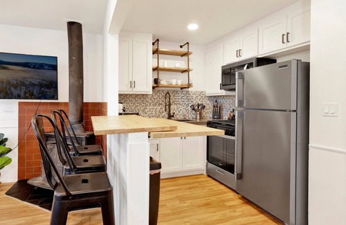 Big Bear Hotel | THE Woodside Cottage #2505