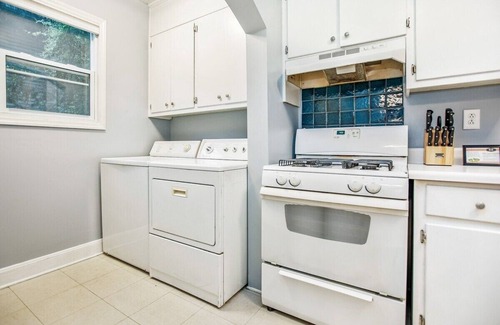 Terry Sanford Casa | The Woodside Guest House II