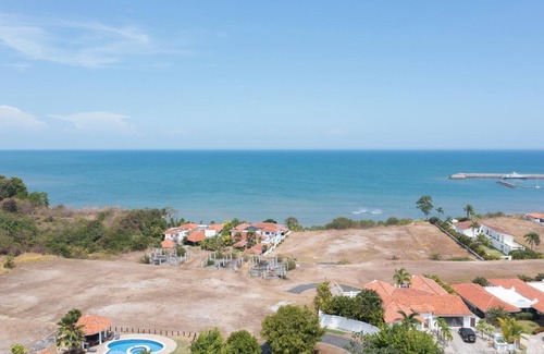 El Palmar Villa | The Wow House by Acomodo