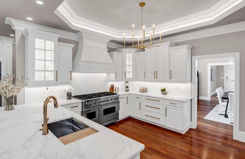Earlewood Casa | The Wren 2 BR 2.5 BA Renovated