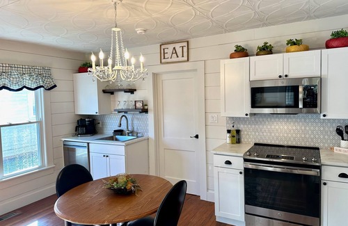 Long View Apartamento | The Wright Choice | Cozy Spot- Near to Aviation Museum