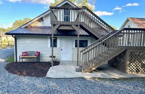 Long View Casa | The Wright Choice - Cozy Spot- Near to Aviation Museum