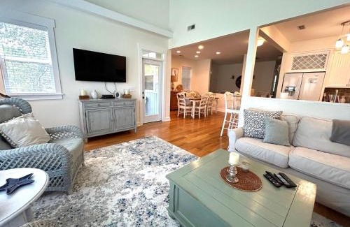 Sabal Palm Cottages Casa | The Wright Way