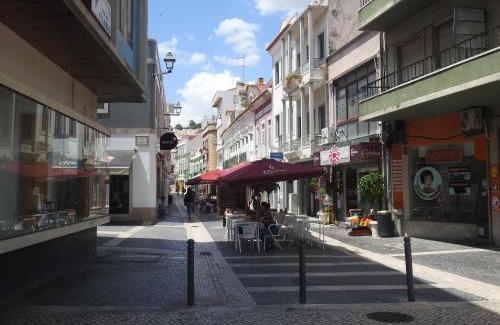 Perofilho Apartamento | the writer's neighbor I