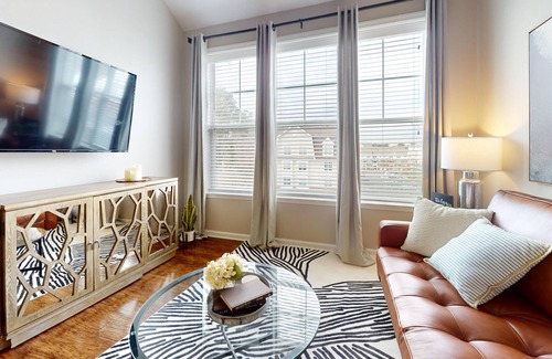 Norfolk Apartamento | The Wyatt, an H4N Fully Furnished Apartment