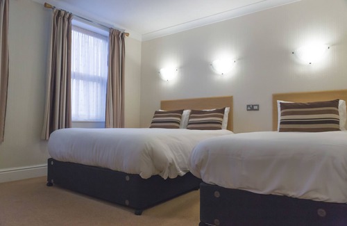Offerton Hotel | The Wycliffe Hotel