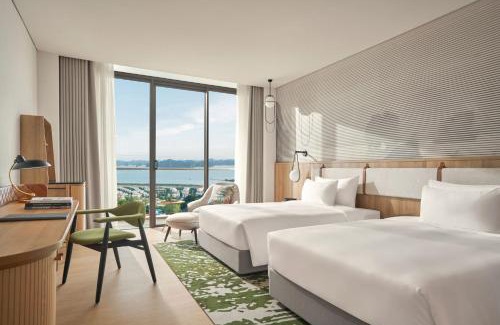 Ha Long Hotel | The Yacht Hotel by DC