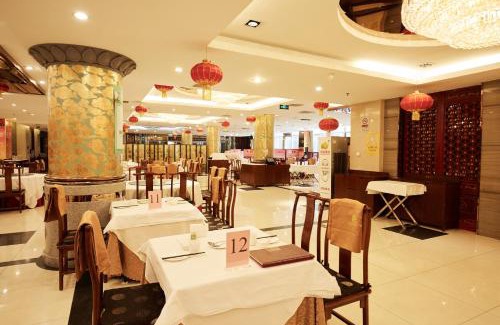 Downtown Beijing Hotel | THE YARD HOTEL BEIJING,BianyiFang - steps The Forbidden City - strolling through the imperial gardens is incredibly easy - The guest rooms blend modern comfort with Chinese charm - Peking duck - living in history Your Beijing adventure begins here