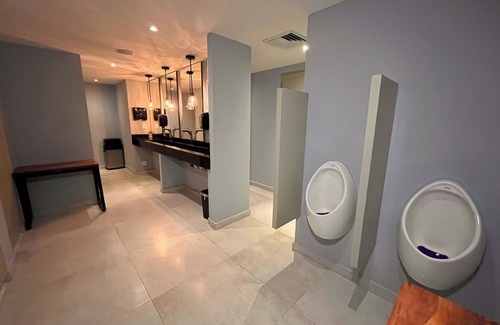 Cancún Hotel | The Yellow Capsule Cancun Close to Airport