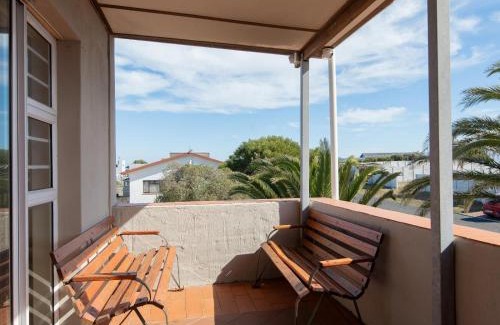 De Kelders Casa | The Yellow Door