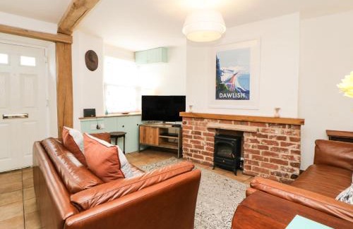 Dawlish Casa | The Yellow House, 13 King Street