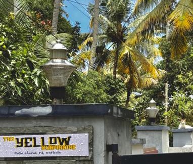 Varkala Casa | The Yellow Submarine
