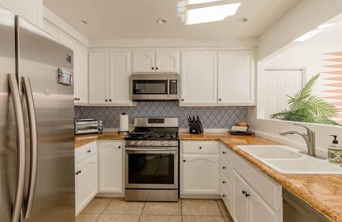 Racquet Club West Casa | The Yorba Oasis w/Pool