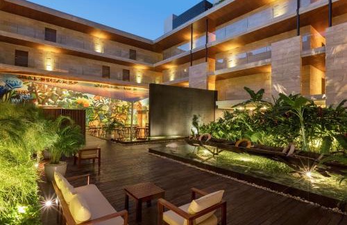 Gonzalo Guerrero Hotel | The Yucatan Playa Del Carmen, Tapestry Collection By Hilton