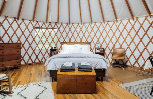 Red Hook Otro | The Yurt at Hippie Hill