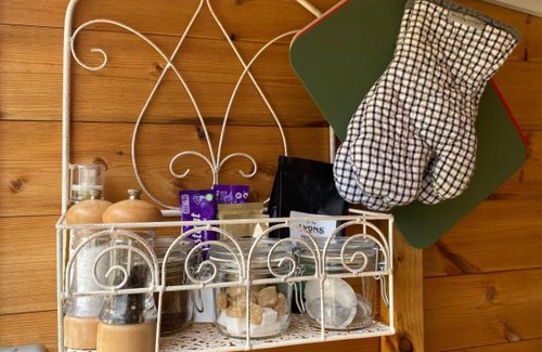 Axminster Otro | The Yurt @ Osmore