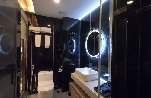Uttara Hotel | The Zabeer Dhaka