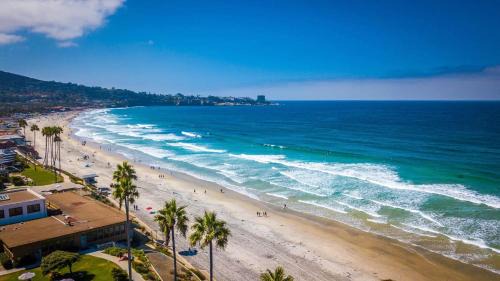 Hillcrest Apartamento | The Zen Den by Cardo - Your Luxury Vacay Awaits